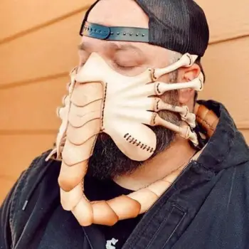 Halloween Horror Gummi Halve Ansigt Hugger Scorpion Maske Voksen Maske Besat Med Pigge Full Face-Juvel-Margiela Cosplay Festartikler