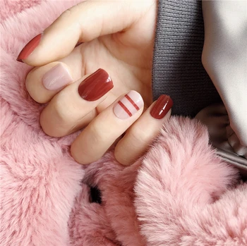 Ins tendens til flere hit-creme ren farve med fine gitter mønster falske negle søde bride fuld nail tips kort størrelsen fuld nail tips