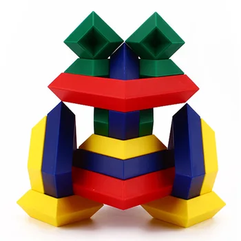 Plast Geometriske 3D-byggesten for Intelligens Magic Tower Suppleant Pyramide Diamant Diy byggesten for Børns Legetøj