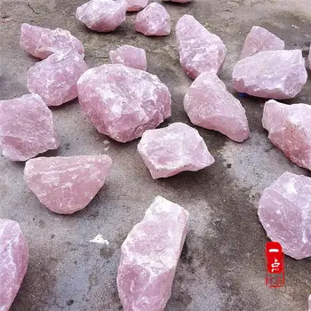 1000g Naturlige Rå Pink Rose Quartz Krystal Sten Mozambique feng shui sten dekoration engros-gratis fragt